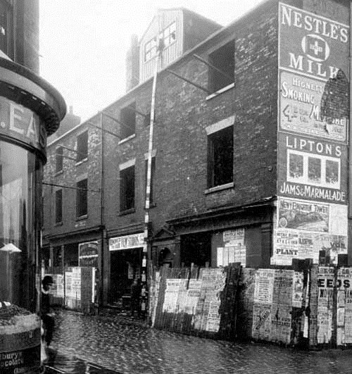 Woodhouse Lane